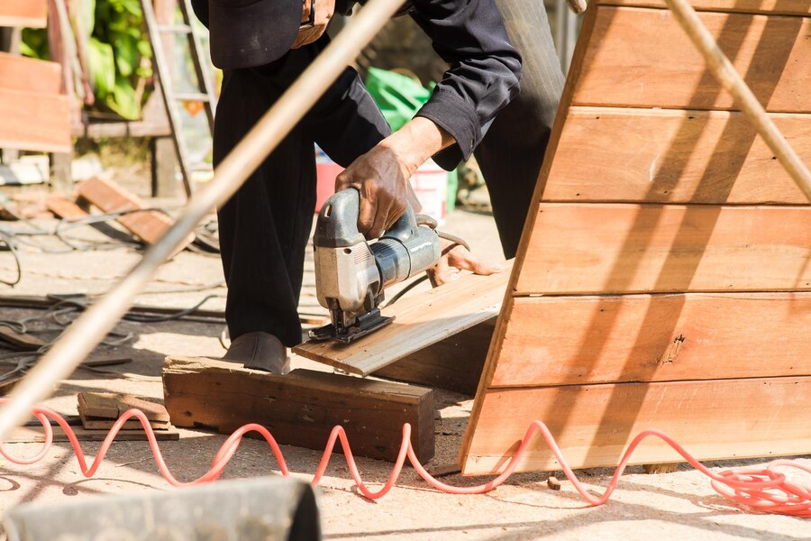 Reparatii si montaj acoperisuri in Oradea